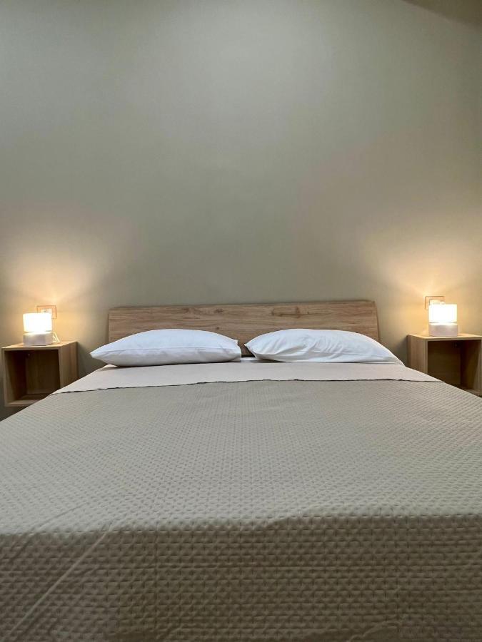 Antico Borgo Rooms เนเปิลส์ ภายนอก รูปภาพ