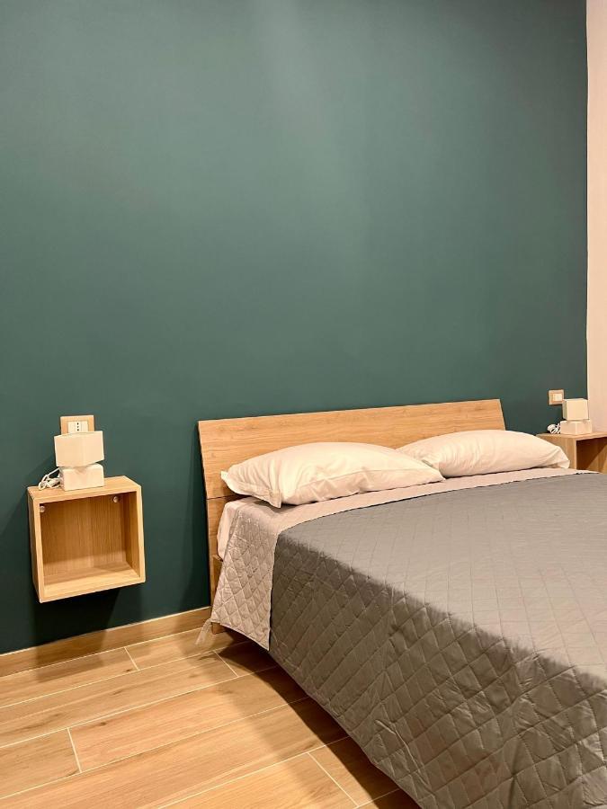 Antico Borgo Rooms เนเปิลส์ ภายนอก รูปภาพ