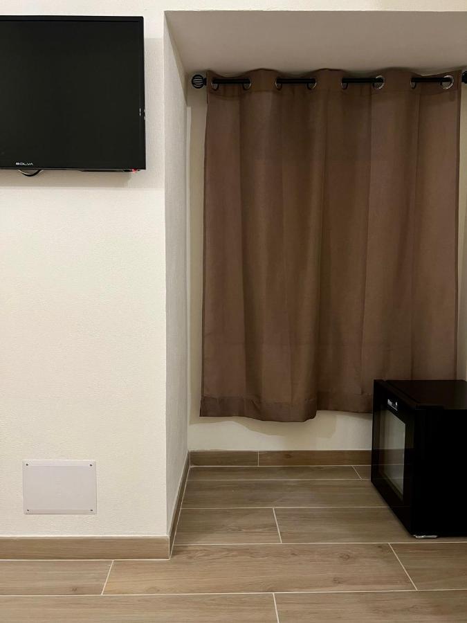 Antico Borgo Rooms เนเปิลส์ ภายนอก รูปภาพ