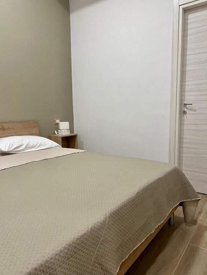 Antico Borgo Rooms เนเปิลส์ ภายนอก รูปภาพ