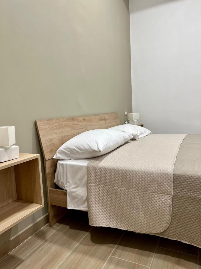Antico Borgo Rooms เนเปิลส์ ภายนอก รูปภาพ