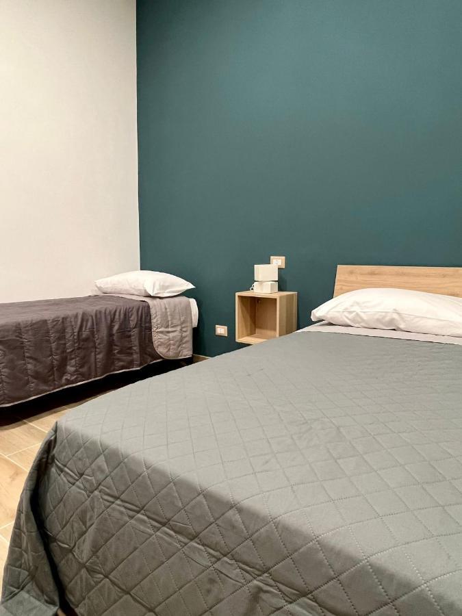 Antico Borgo Rooms เนเปิลส์ ภายนอก รูปภาพ